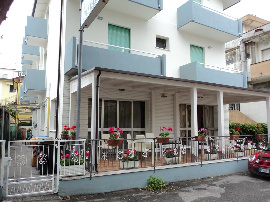 Hotel Villa Donati Viserbella di Rimini Exterior photo